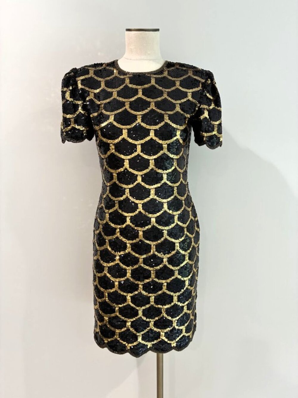 Vintage Laurence Kazar Black Gold Sequin Silk Scallop Mermaid Mini Dress S/M